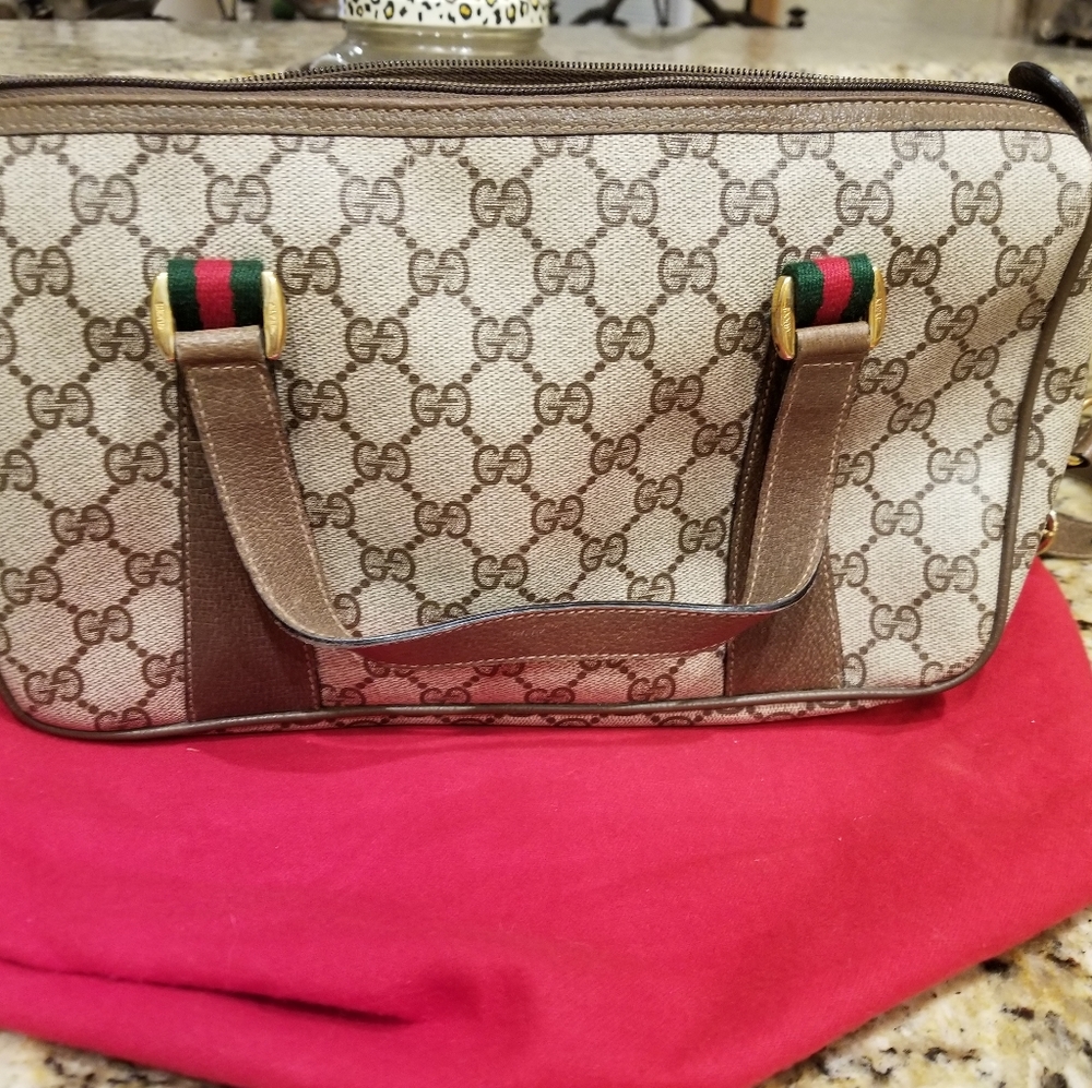 Gucci purse